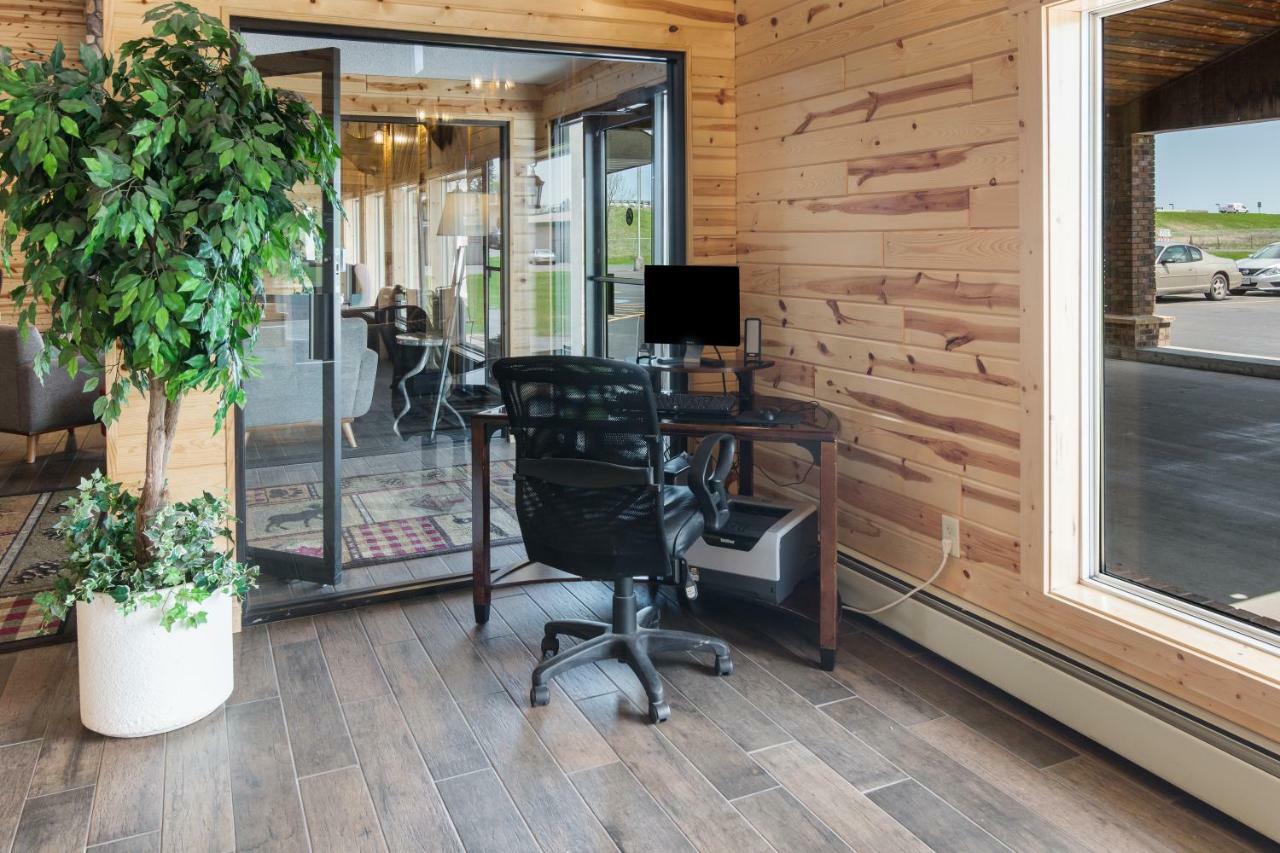 Boarders Inn & Suites By Cobblestone Hotels Superior Exteriér fotografie