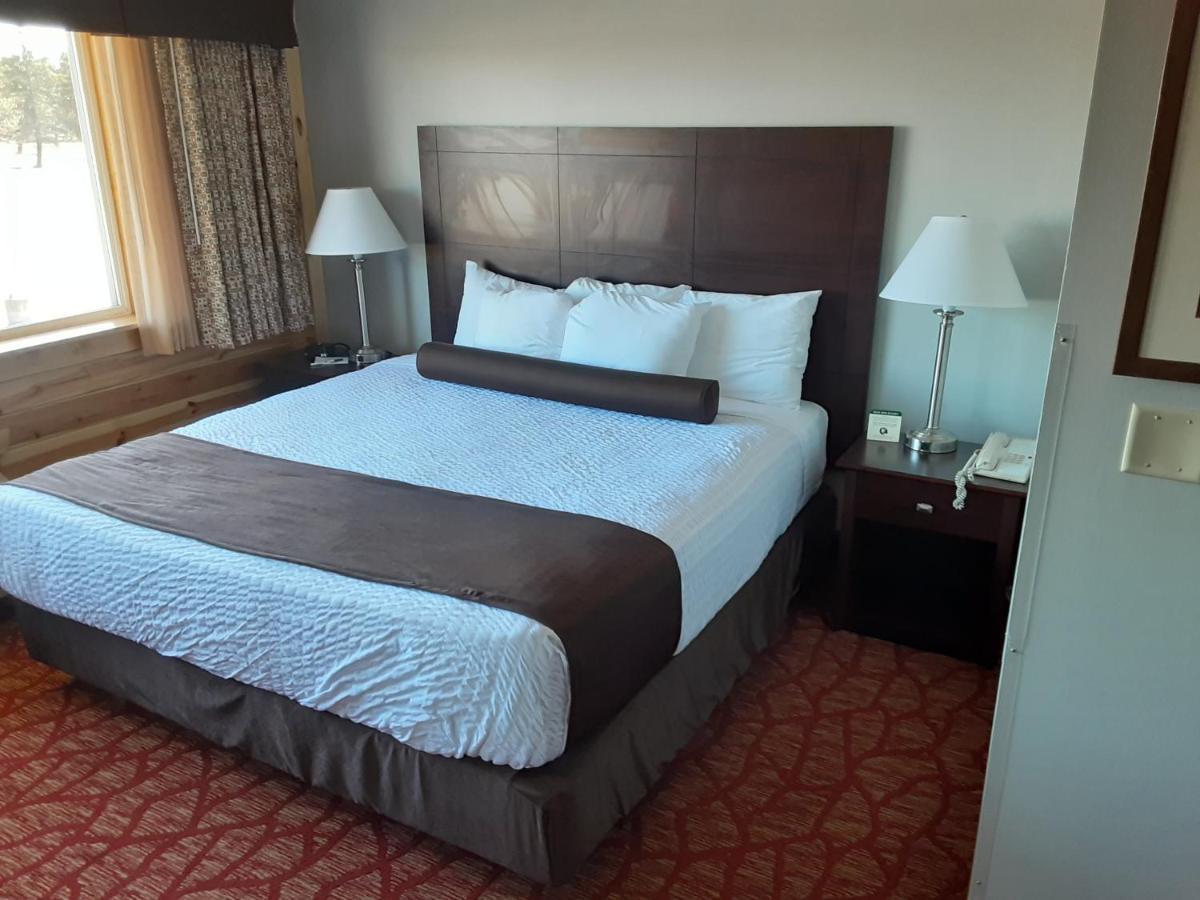 Boarders Inn & Suites By Cobblestone Hotels Superior Exteriér fotografie
